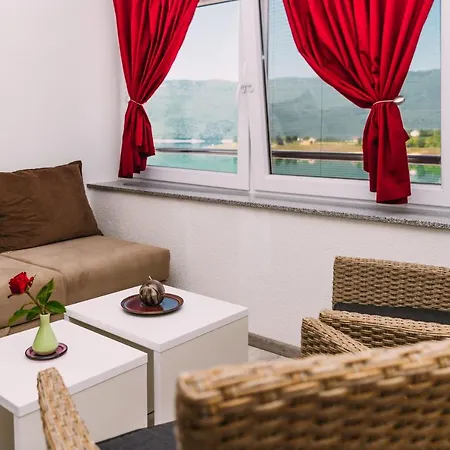 Markesic Ramsko Jezero * Prozor